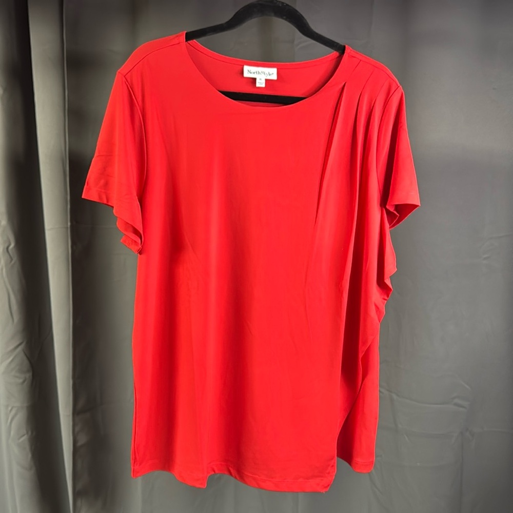 NorthStyle Red Short Sleeve Wrap Top